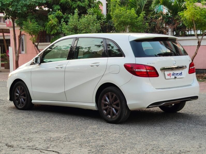 
								MERCEDES BENZ B200 CDI AT 2015 MODEL full									