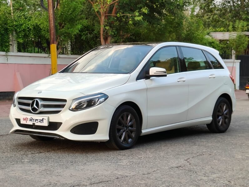 
								MERCEDES BENZ B200 CDI AT 2015 MODEL full									