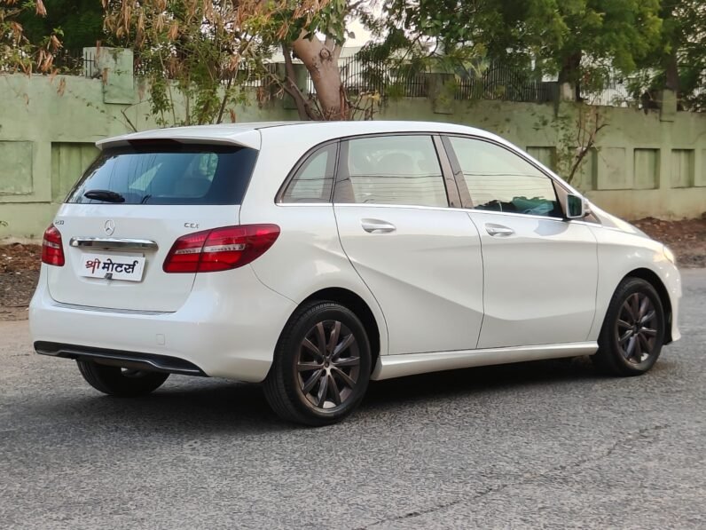 
								MERCEDES BENZ B200 CDI AT 2015 MODEL full									