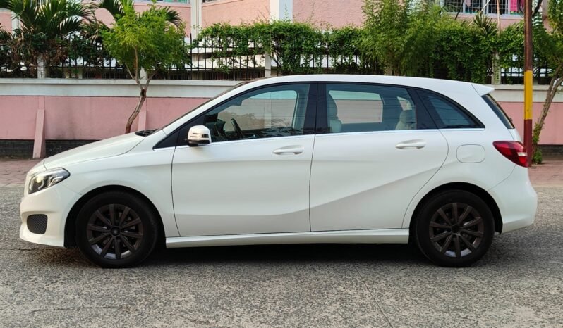 
								MERCEDES BENZ B200 CDI AT 2015 MODEL full									