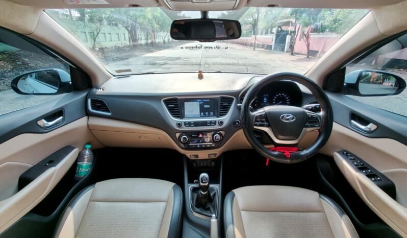 
								VERNA SX (O) 2018 MODEL PETROL full									