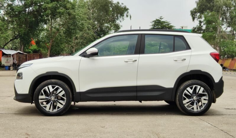 
								KYLAQ PRESTIGE 2025 MODEL PETROL full									