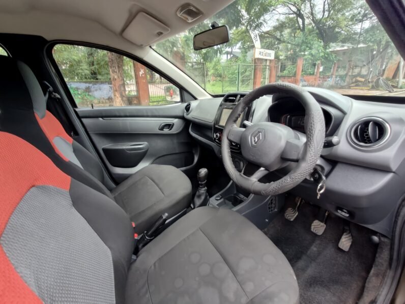 
								KWID RXT 2015 MODEL PETROL full									