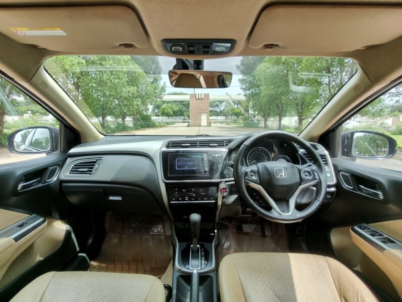 
								HONDA CITY ZX CVT AT 2018 MODEL PETROL full									