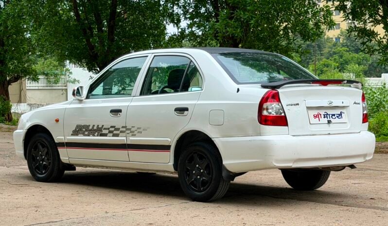 
								ACCENT EXECUTIVE 2010 MODEL PETROL full									
