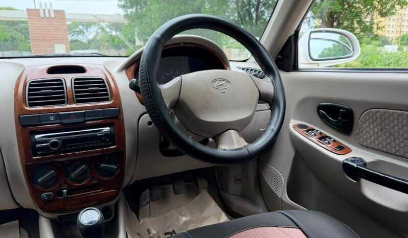 
								ACCENT EXECUTIVE 2010 MODEL PETROL full									