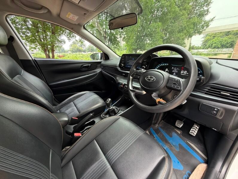 
								I20 SPORTZ IMT 2021 MODEL PETROL full									
