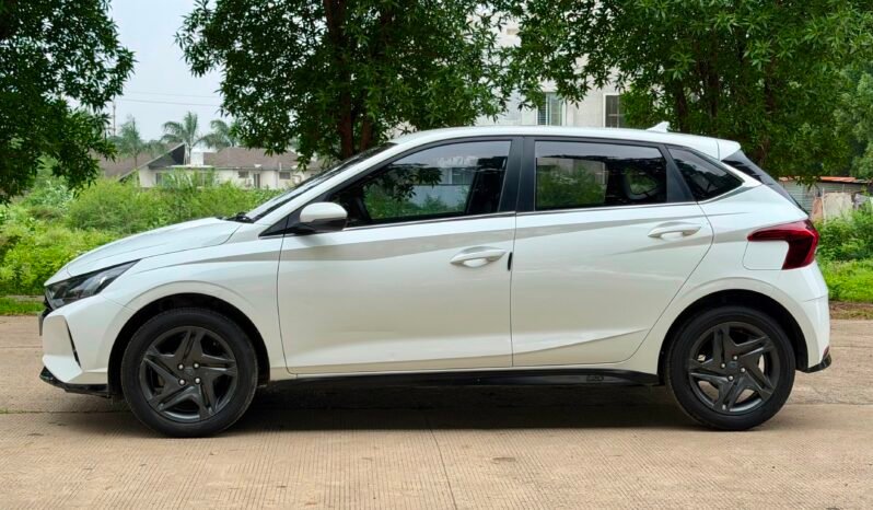 
								I20 SPORTZ IMT 2021 MODEL PETROL full									