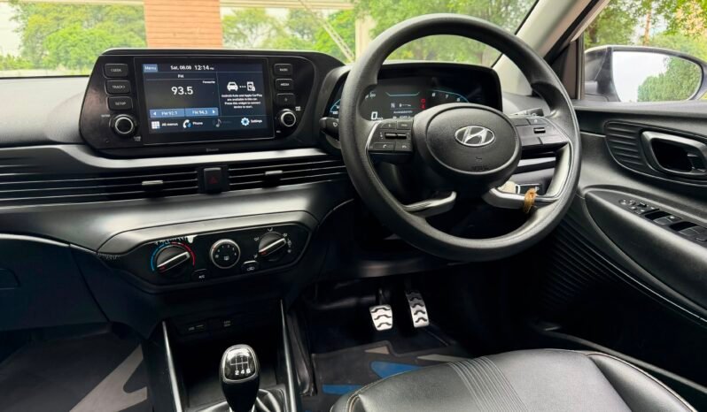 
								I20 SPORTZ IMT 2021 MODEL PETROL full									