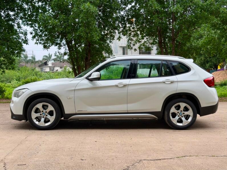 
								BMW X1 SPORT LINE AT 2011 MODEL DIESEL full									