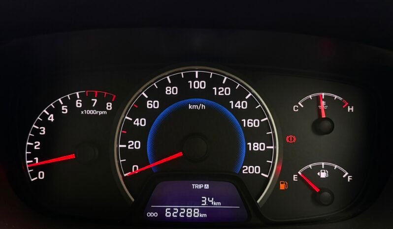 
								GRAND I10 SPORTZ 2015 MODEL PETROL full									