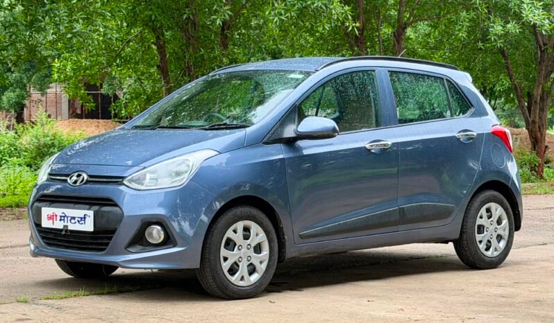 
								GRAND I10 SPORTZ 2015 MODEL PETROL full									