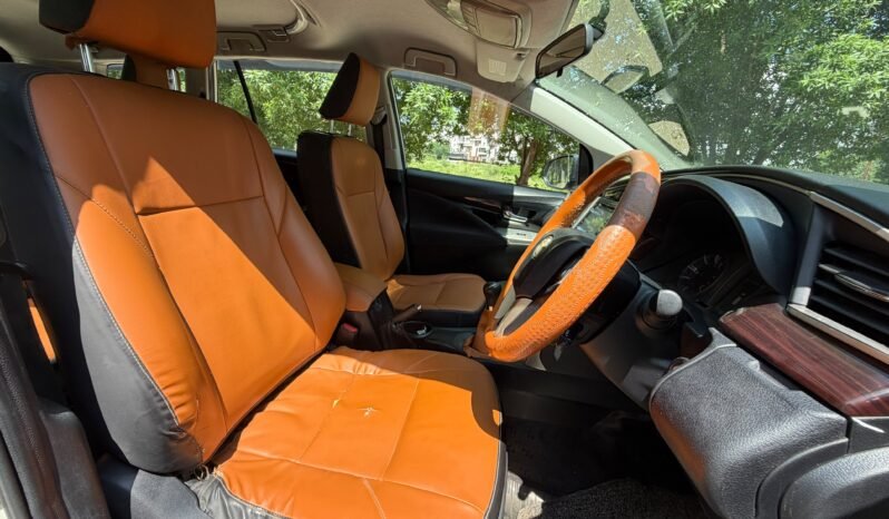 
								INNOVA CRYSTA Z 2016 MODEL DIESEL full									
