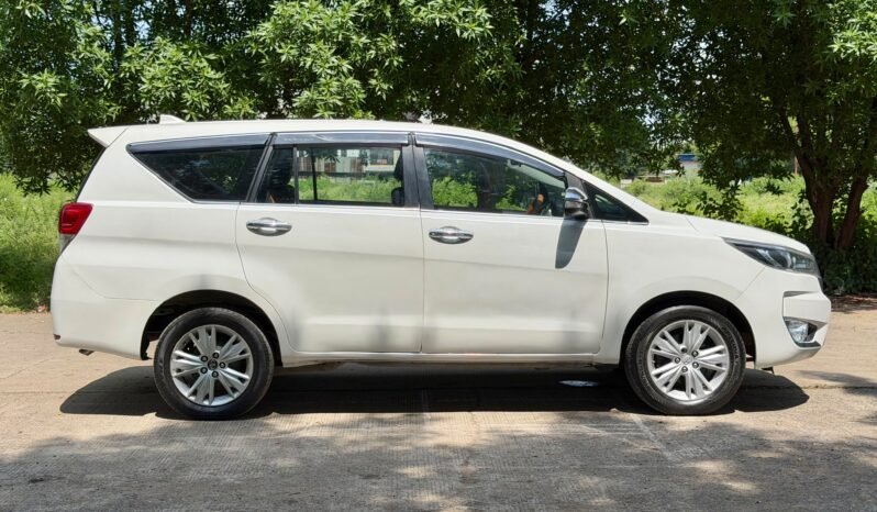 
								INNOVA CRYSTA Z 2016 MODEL DIESEL full									